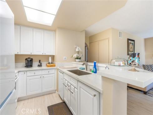 24352  Berrendo  4 , Laguna Hills, CA