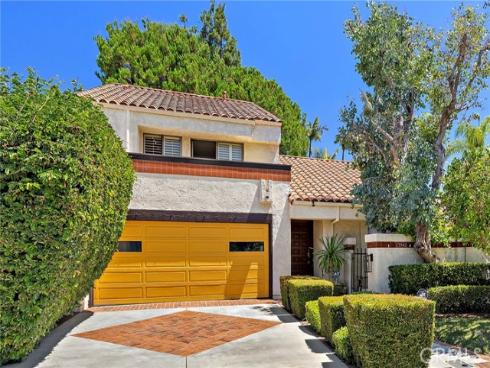 25962  Ernestine   Court, Laguna Hills, CA