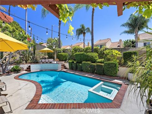 25962  Ernestine   Court, Laguna Hills, CA