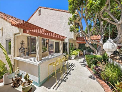 25962  Ernestine   Court, Laguna Hills, CA