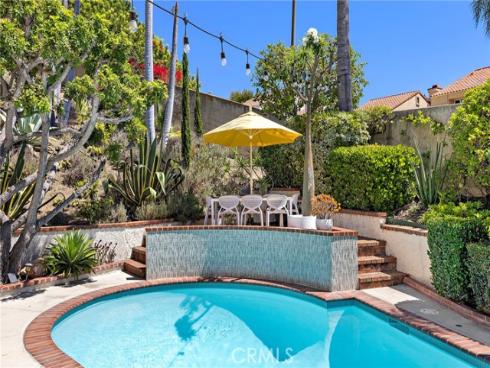 25962  Ernestine   Court, Laguna Hills, CA