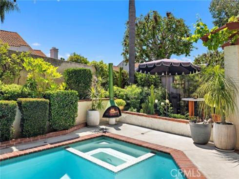 25962  Ernestine   Court, Laguna Hills, CA