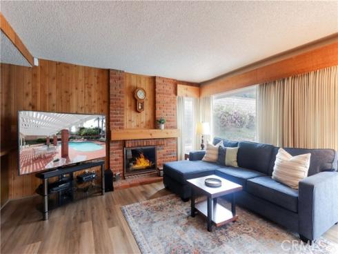 25521  Creek Drive  , Laguna Hills, CA