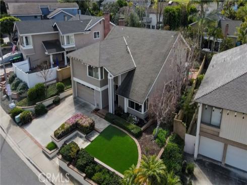 25521  Creek Drive  , Laguna Hills, CA