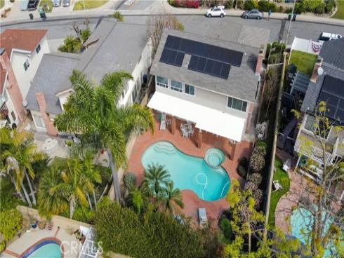 25521  Creek Drive  , Laguna Hills, CA