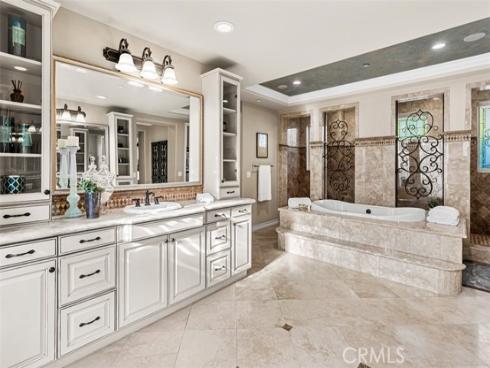 26012 Horseshoe Cr , Laguna Hills, CA