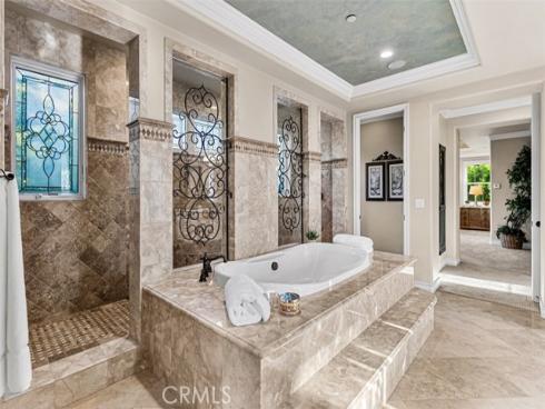 26012 Horseshoe Cr , Laguna Hills, CA