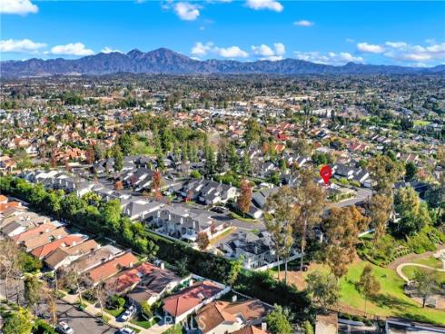 25061  Silverleaf  , Laguna Hills, CA
