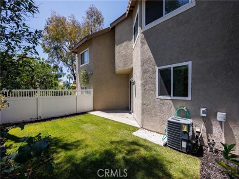 26201 Sunnyglen 212 Avenue, Laguna Hills, CA