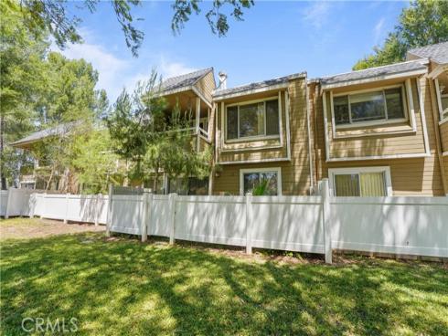 23331 Caminito Los Pocitos #115 , Laguna Hills, CA