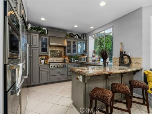 25881 Cedarbluff , Laguna Hills, CA