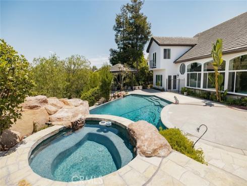 27070 Hidden Trail Road, Laguna Hills, CA