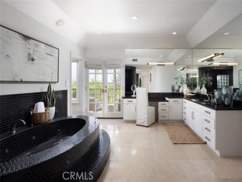25732 Highplains Terrace, Laguna Hills, CA
