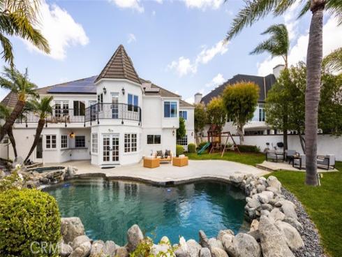 25732 Highplains Terrace, Laguna Hills, CA