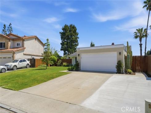 25152 La Suen , Laguna Hills, CA