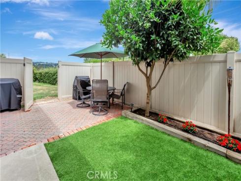 3 Holly Hill Lane, Laguna Hills, CA