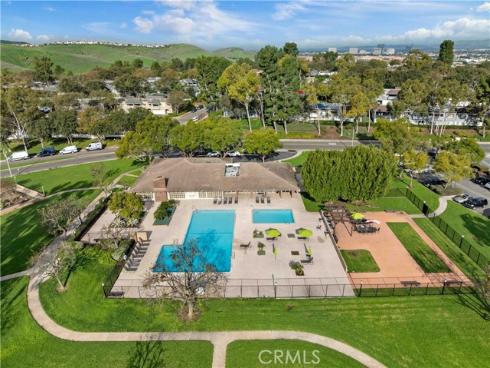 22196  Caminito Zaragoza  , Laguna Hills, CA