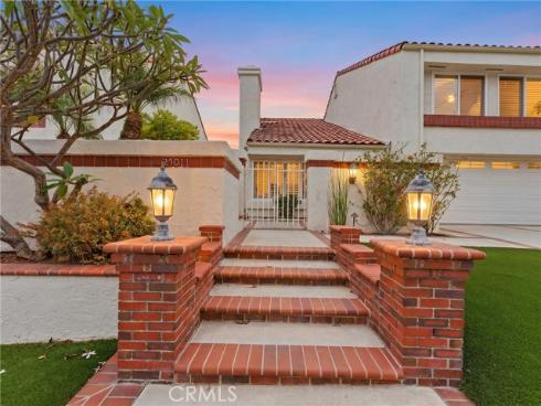 25011 Luna Bonita Drive, Laguna Hills, CA