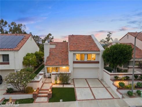 25011 Luna Bonita Drive, Laguna Hills, CA