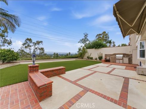 25011 Luna Bonita Drive, Laguna Hills, CA