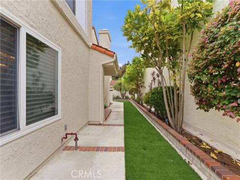 25011 Luna Bonita Drive, Laguna Hills, CA