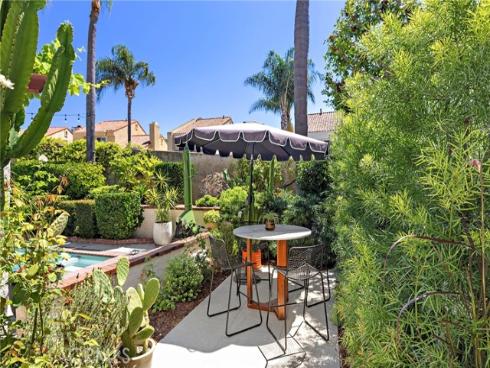 25962 Ernestine Court, Laguna Hills, CA