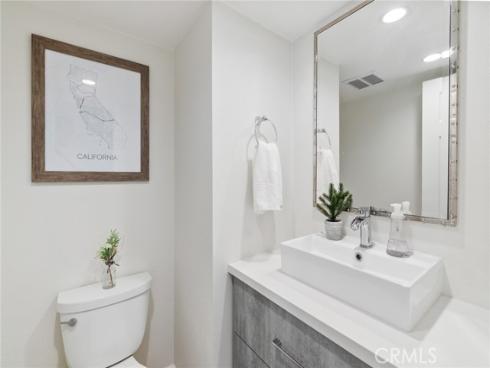 8 Clover Hill Lane 120 , Laguna Hills, CA