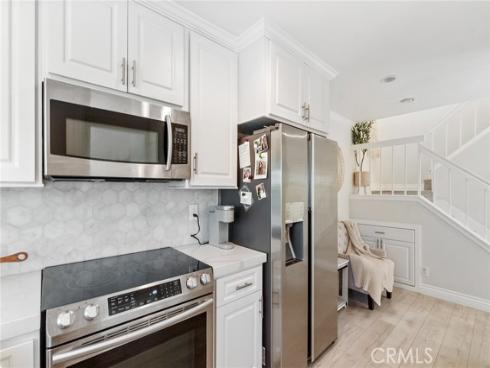 8 Clover Hill Lane 120 , Laguna Hills, CA