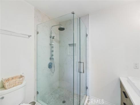 8 Clover Hill Lane 120 , Laguna Hills, CA