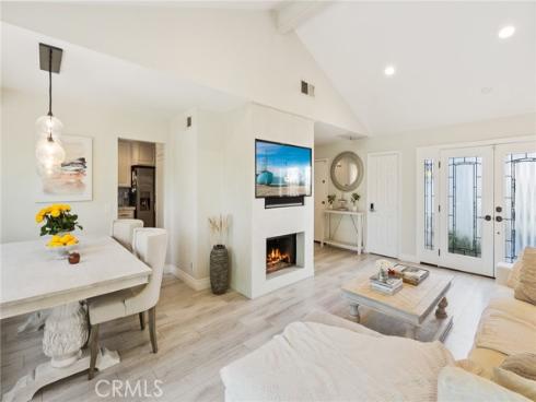 8 Clover Hill Lane 120 , Laguna Hills, CA