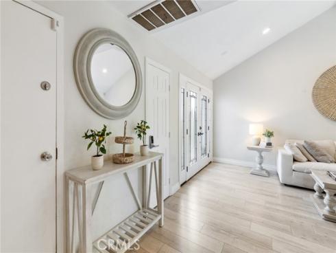 8 Clover Hill Lane 120 , Laguna Hills, CA