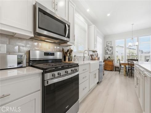 23301  Ridge Route #111   Drive, Laguna Hills, CA