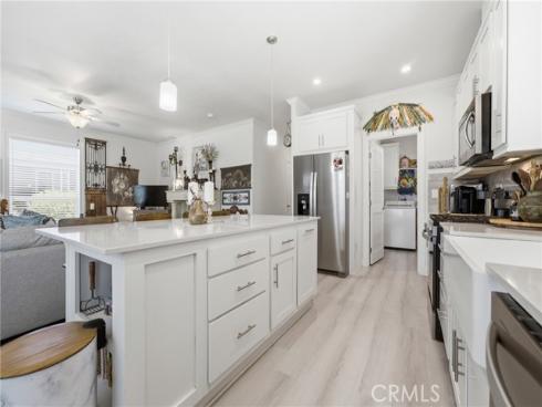23301  Ridge Route #111   Drive, Laguna Hills, CA