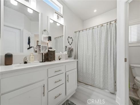 23301  Ridge Route #111   Drive, Laguna Hills, CA