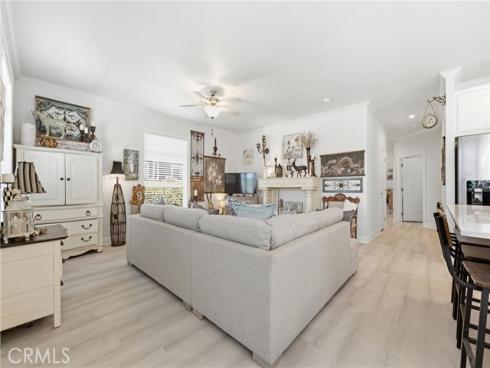 23301  Ridge Route #111   Drive, Laguna Hills, CA