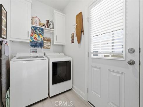 23301  Ridge Route #111   Drive, Laguna Hills, CA