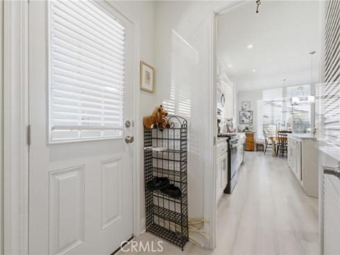 23301  Ridge Route #111   Drive, Laguna Hills, CA