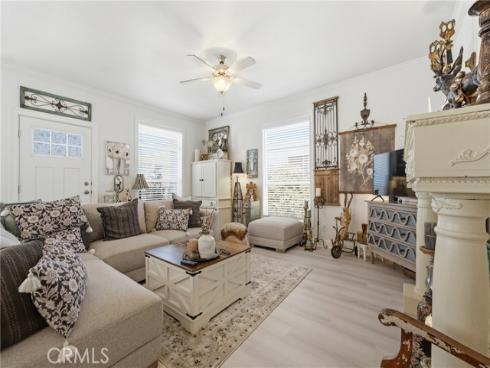 23301  Ridge Route #111   Drive, Laguna Hills, CA