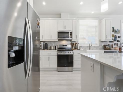 23301  Ridge Route #111   Drive, Laguna Hills, CA