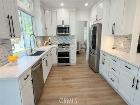15  Tierra Vista  , Laguna Hills, CA