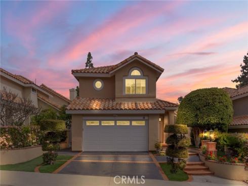 15  Tierra Vista  , Laguna Hills, CA