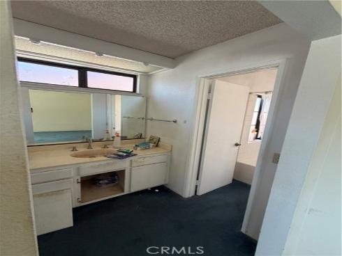 18  Clover Hill  115  Lane, Laguna Hills, CA