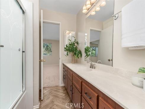 22125  Caminito Vino  , Laguna Hills, CA