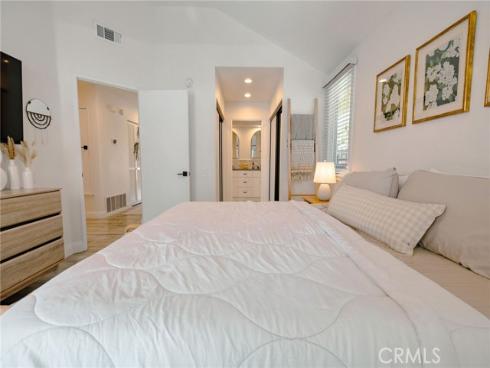 8  Laurel Creek  , Laguna Hills, CA