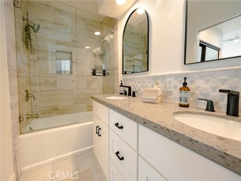 8  Laurel Creek  , Laguna Hills, CA