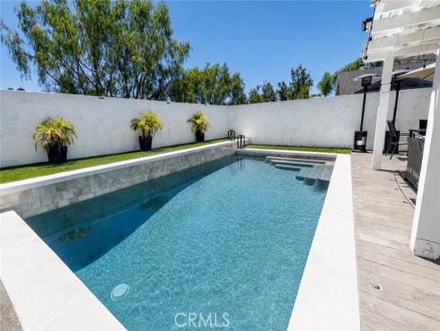 8  Laurel Creek  , Laguna Hills, CA