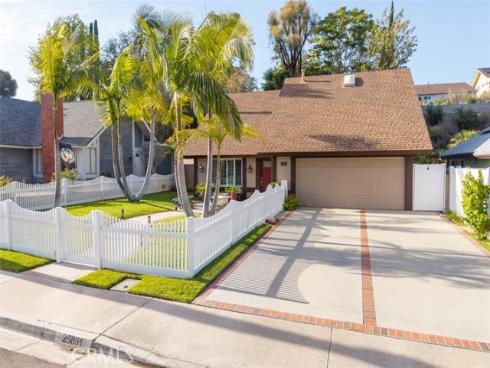 25891  Tree Top  , Laguna Hills, CA