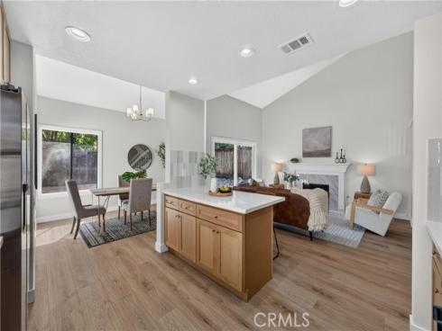43 Oxbow Creek , Laguna Hills, CA