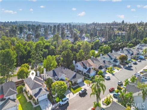 43 Oxbow Creek , Laguna Hills, CA