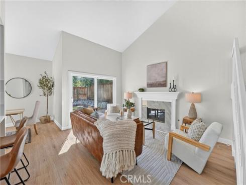 43 Oxbow Creek , Laguna Hills, CA